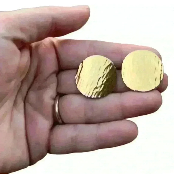 3 pair gold tone geometric vintage 80s earrings - Picture 6 of 6